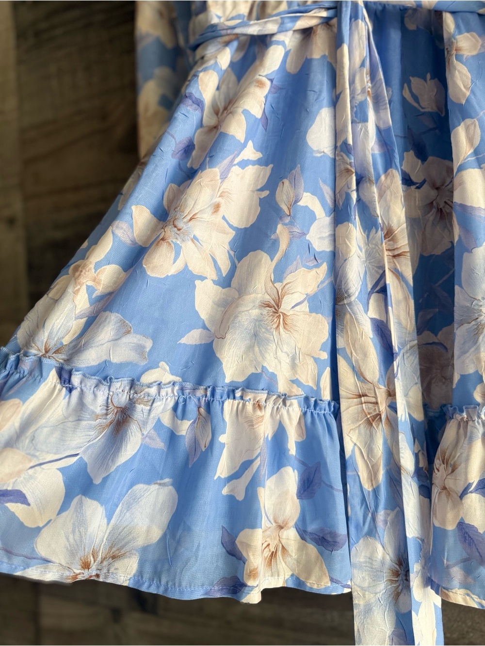 Joie Blue Floral Ruffle Wrap Style Dress Size Medium Boho Chic - Picture 4 of 13
